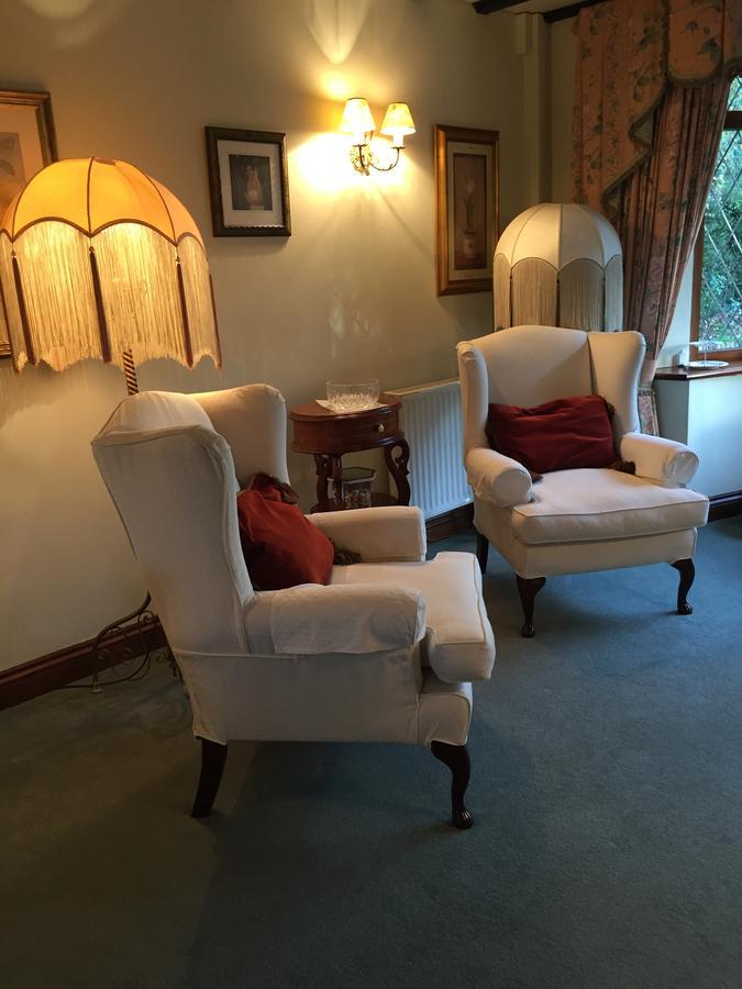 Tudor Place Bed & Breakfast Уинерш Екстериор снимка