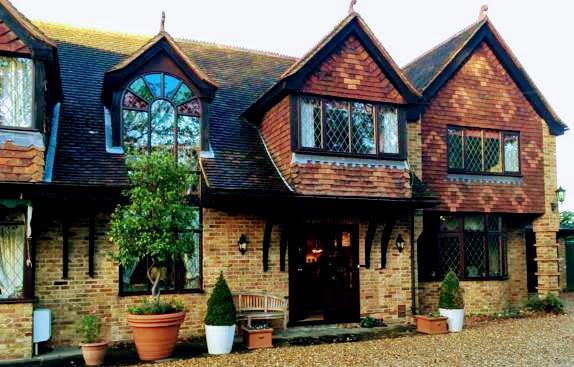 Tudor Place Bed & Breakfast Уинерш Екстериор снимка